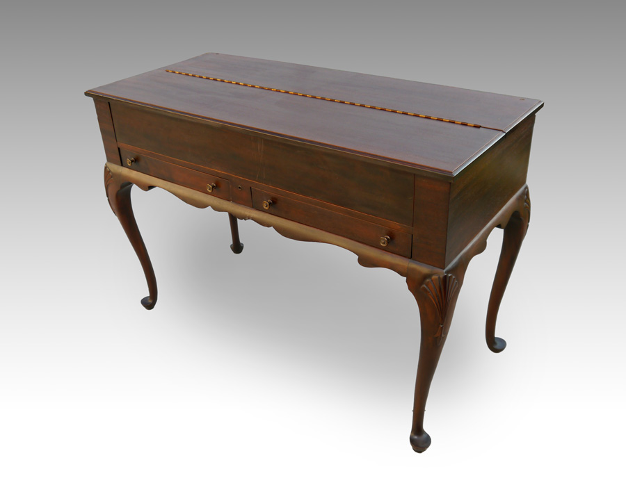 Appraisal: QUEEN ANNE STYLE SPINET DESK Lift top opens to drawers