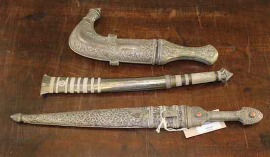 Appraisal: A th century Ottoman white metal mounted dagger with inch