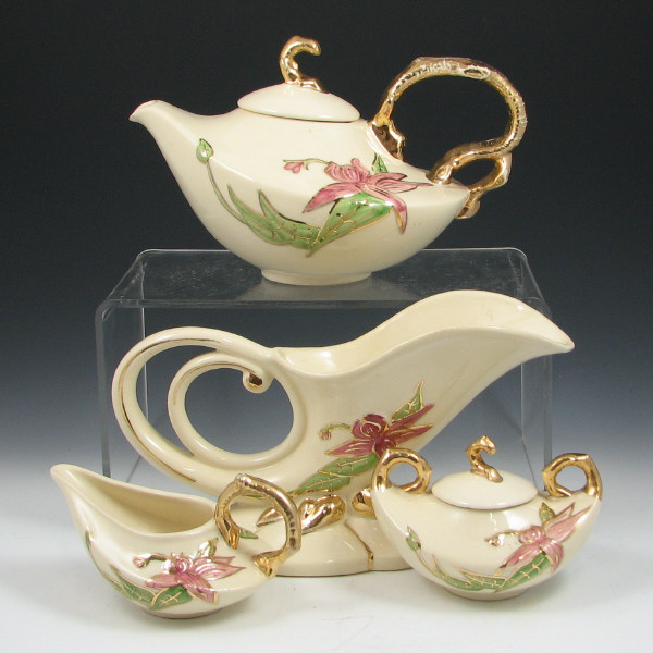 Appraisal: Hull Woodland Gloss w Gold - Tea Set Jard Lot