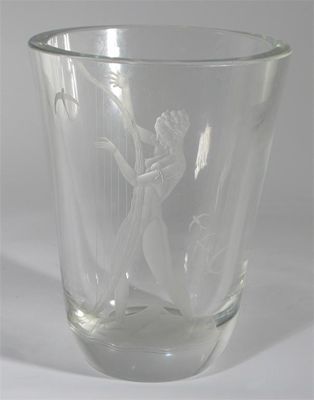 Appraisal: An Orrefors etched glass vase designed by Simon Gate etched