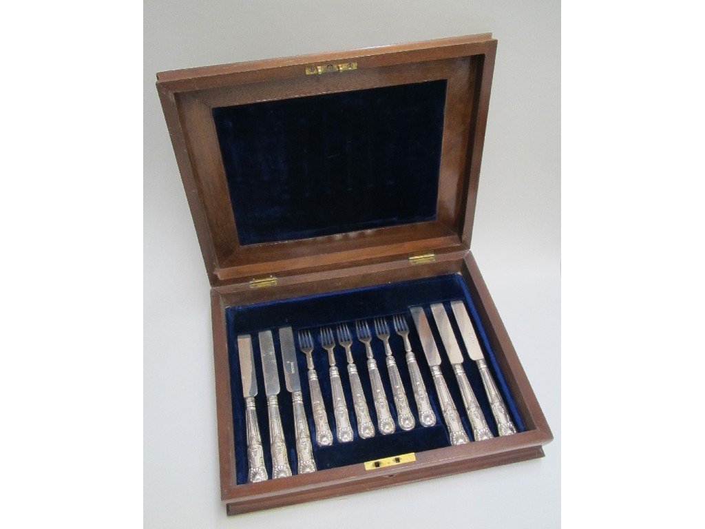 Appraisal: A set of Victorian silver cake knives and forks Sheffield