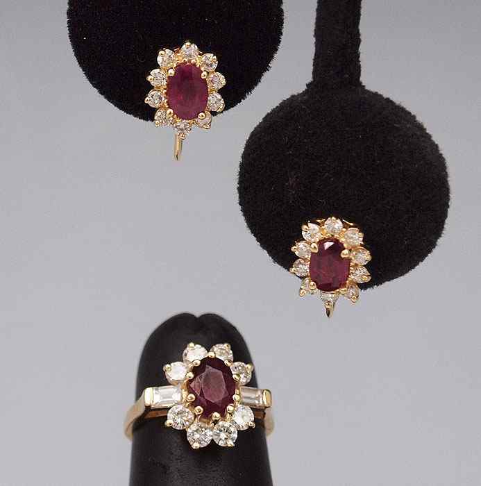 Appraisal: RUBY DIAMOND RING AND EARRINGS K yellow gold ring and