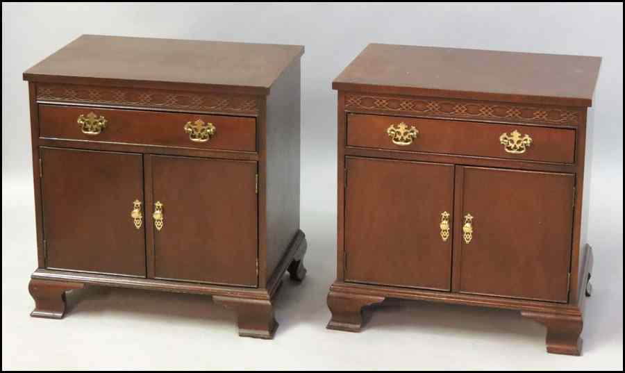 Appraisal: PAIR OF BAKER MAHOGANY NIGHTSTANDS H '' W '' D