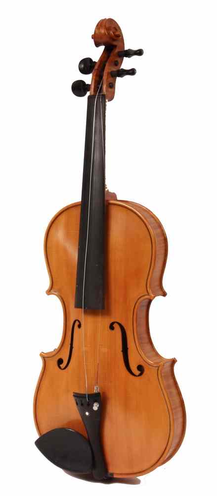 Appraisal: MAINE-MADE VIOLIN - Figural Maple Violin made by Peter Q