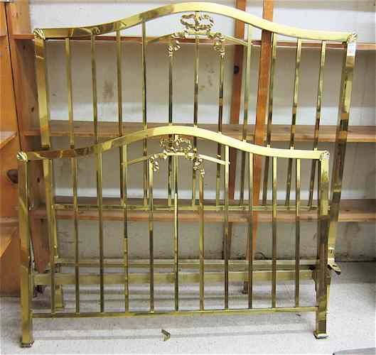 Appraisal: BRASS BED WITH RAILS The Vono Company Dudley Port Tipton