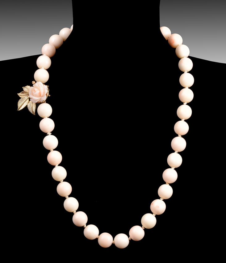 Appraisal: ANGEL SKIN CORAL BEAD NECKLACE An '' strand of MM