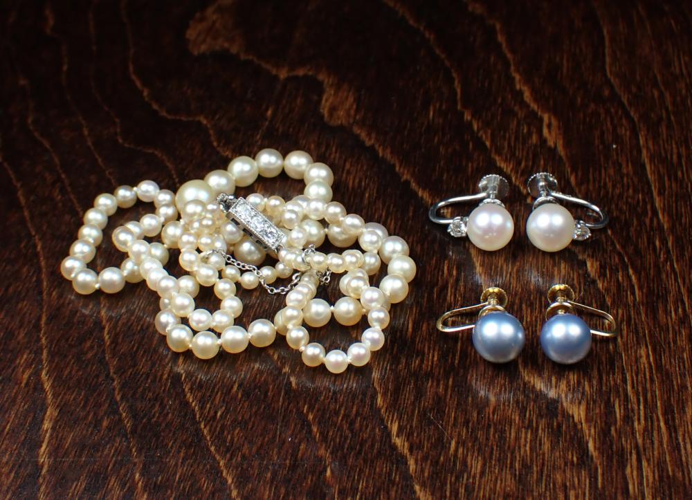 Appraisal: PEARL NECKLACE AND TWO PAIRS OF PEARL SCREW BACK EARRINGS