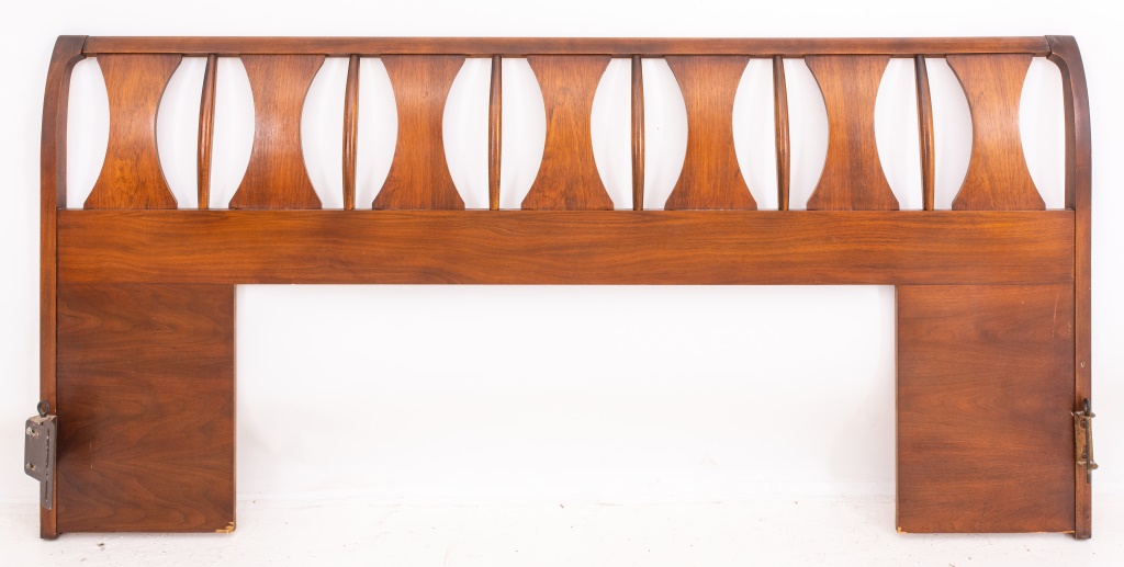 Appraisal: MID-CENTURY MODERN KENT COFFEY PERSPECTA HEADBOARD American Mid-Century Modern Kent