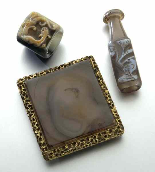 Appraisal: Pcs Chinese jade and agate carvings incl jade archer's ring