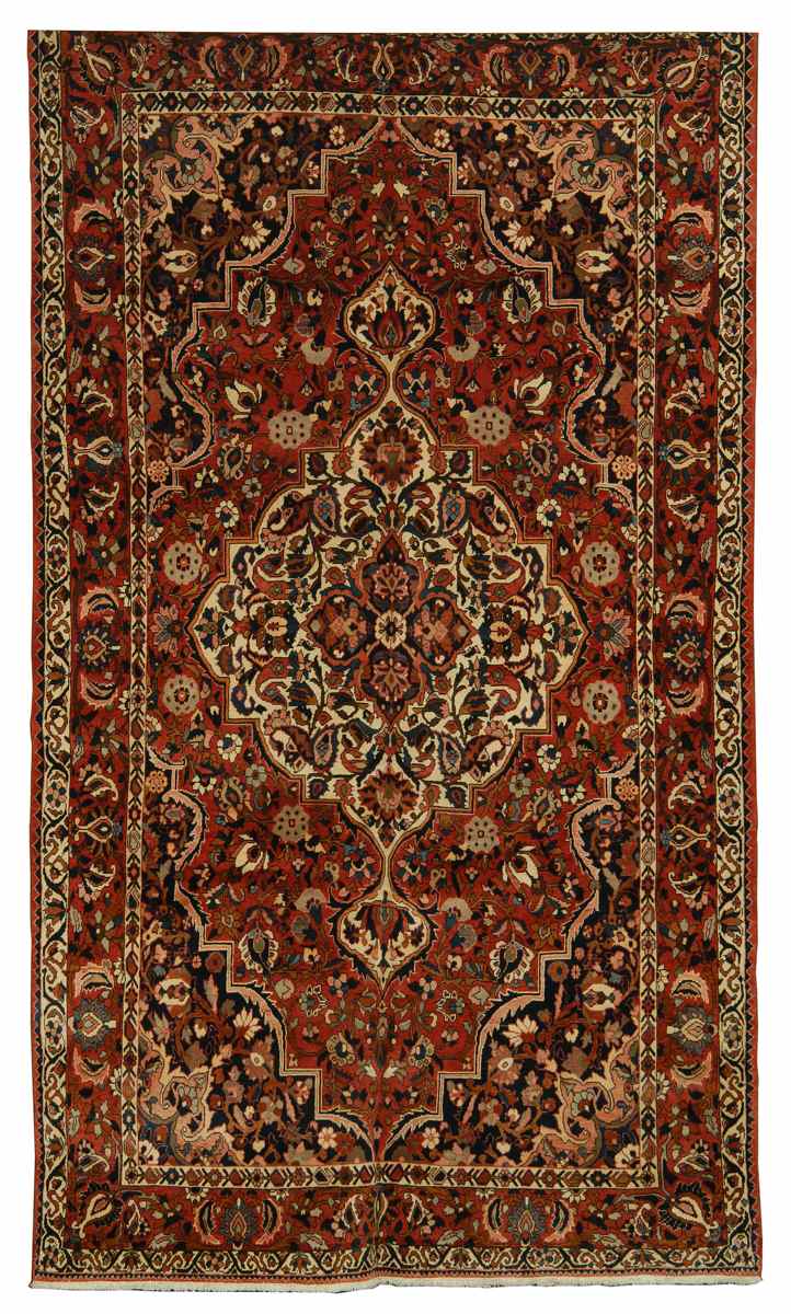 Appraisal: ORIENTAL RUG BAKTIARI ' x ' Ivory pendant medallion full