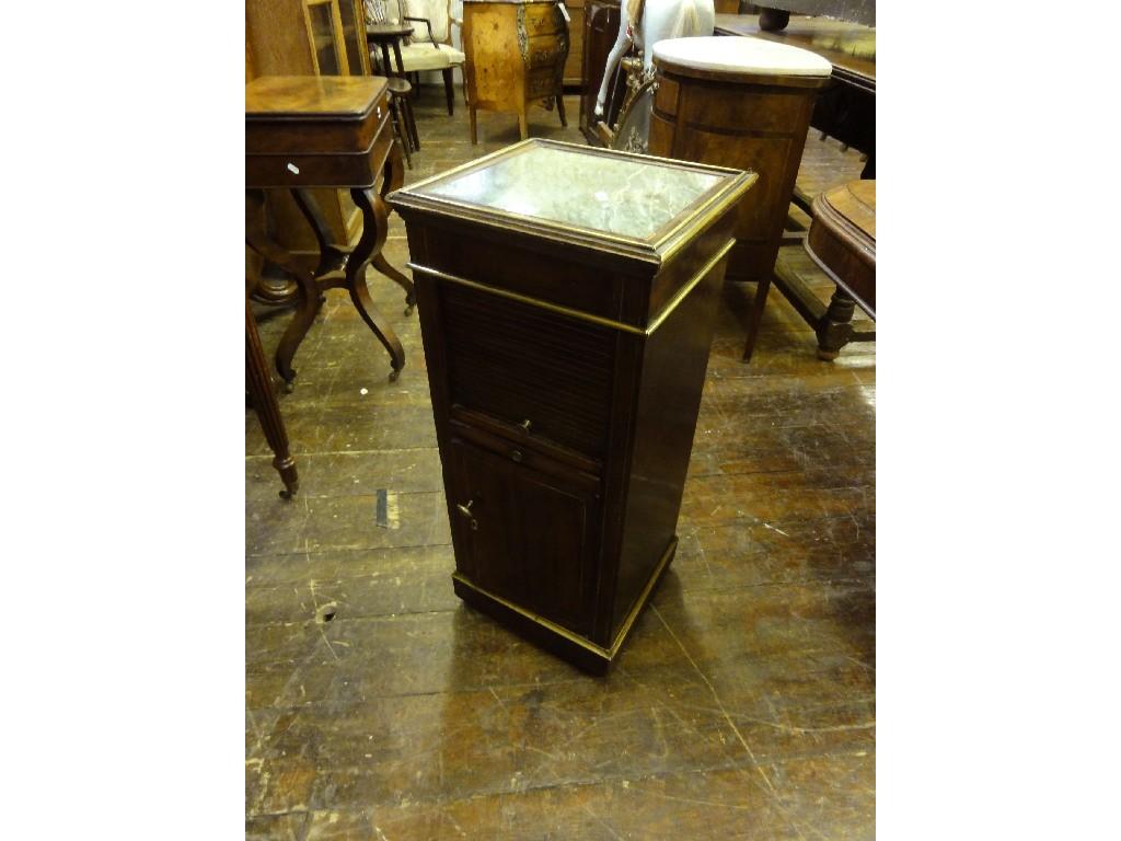 Appraisal: A good quality th century mahogany pot cupboard of pedestal