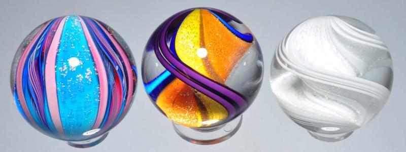 Appraisal: Lot of Eddie Seese Marbles Description Includes one white dichroic