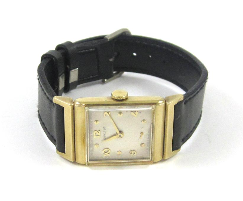 Appraisal: FOURTEEN KARAT GOLD CASE HAMILTON WRISTWATCH square dial jewel grade