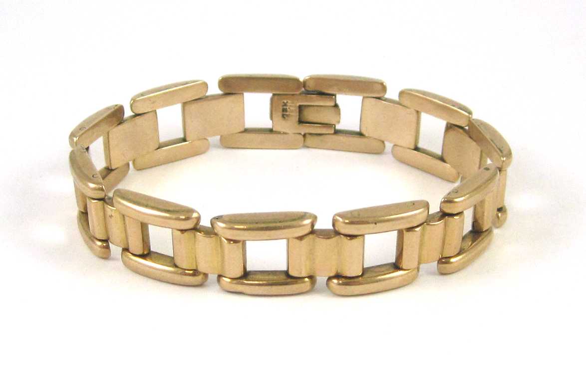 Appraisal: EIGHTEEN KARAT ROSE GOLD BRACELET measuring - inches in length