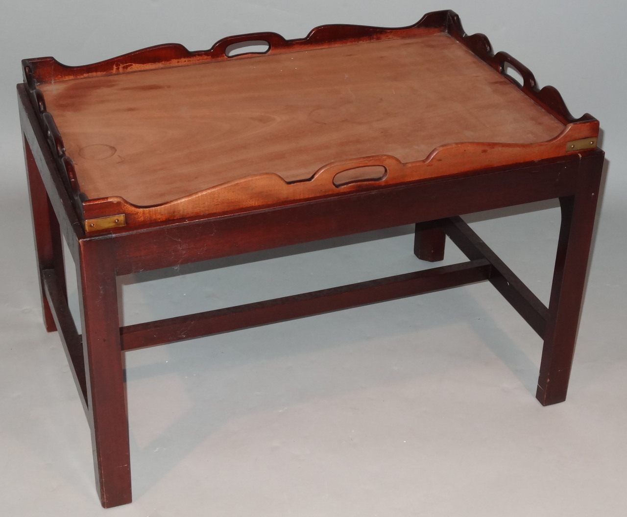 Appraisal: A thC George III style mahogany butler's tray on stand