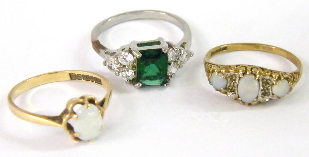 Appraisal: k white gold faux emerald and cz cluster ring and