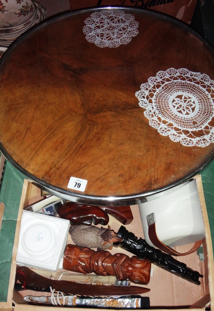 Appraisal: A quantity of collectables including a walnut and chrome Lazy