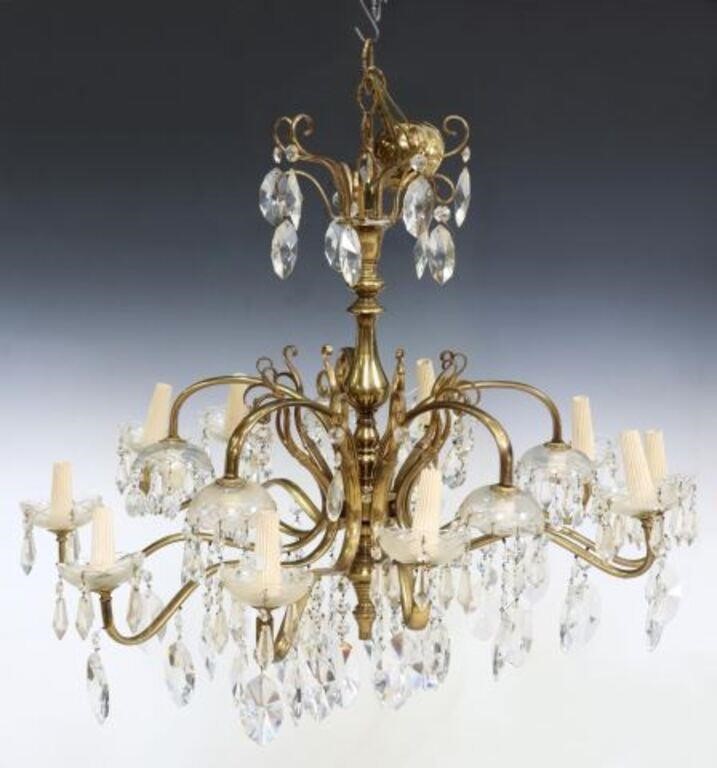 Appraisal: Italian brass and crystal fifteen-light chandelier th c having turned-form