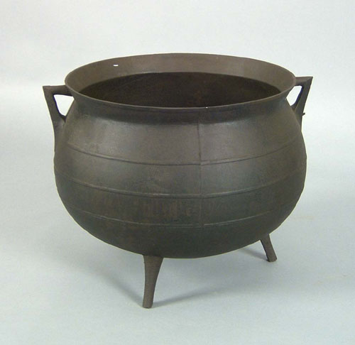 Appraisal: Philadelphia cast iron cauldron th c stamped Savery Co Phila