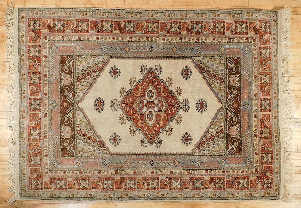 Appraisal: Oriental Wool Rug Oriental Wool rug- ' x ''