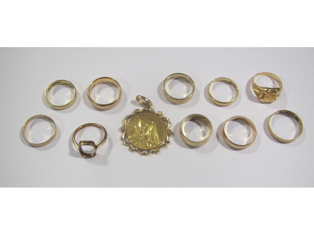 Appraisal: Lot of ct gold to include ten rings and a