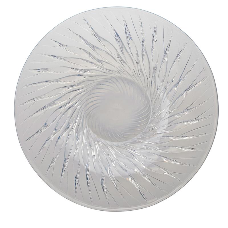 Appraisal: LALIQUE Algues plate Condition Report Excellent condition no damage