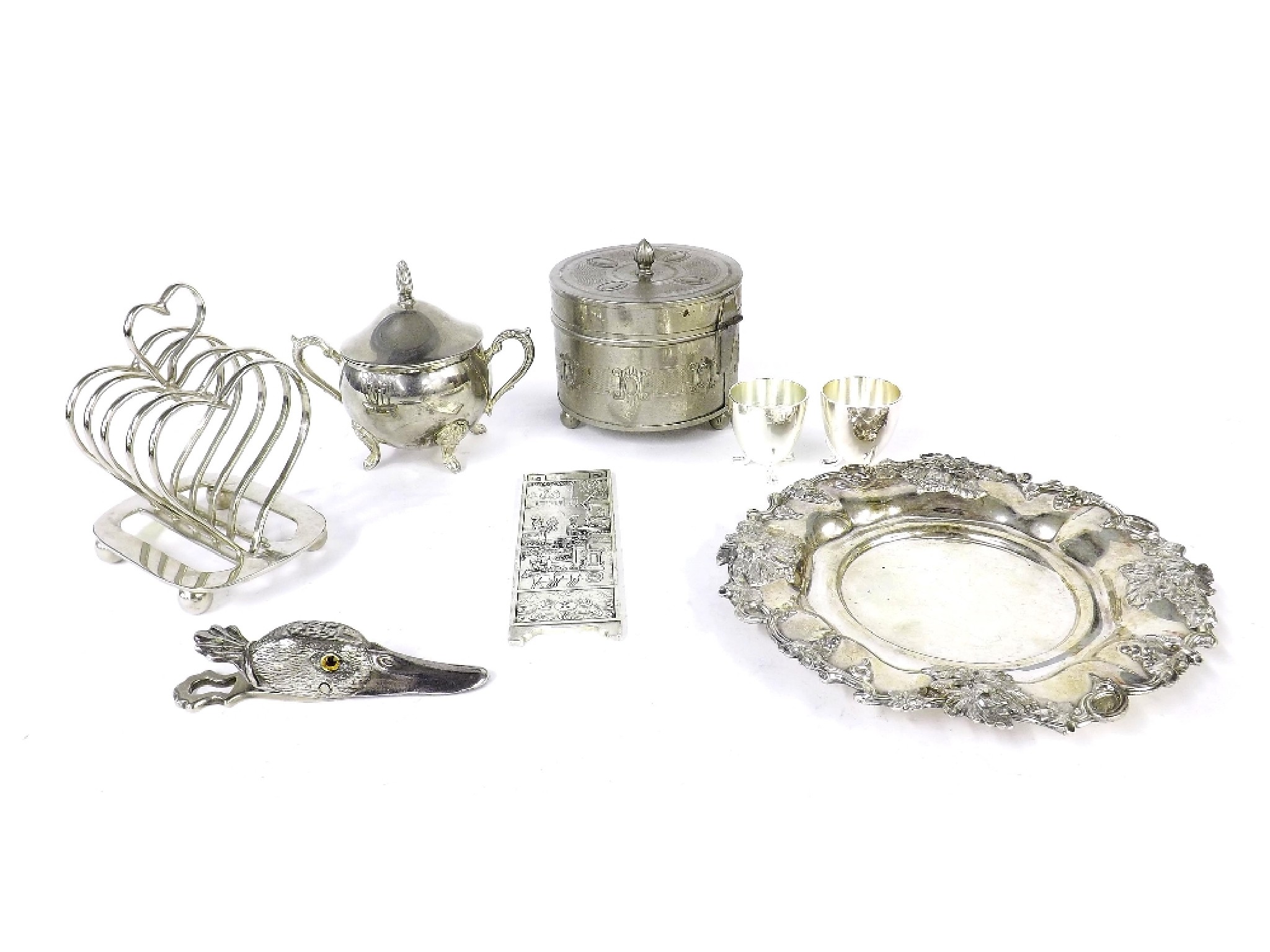 Appraisal: Small collection of silver plate to include paper clip in