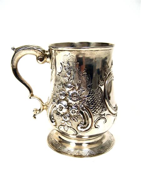 Appraisal: A George III mug J King London of typical baluster