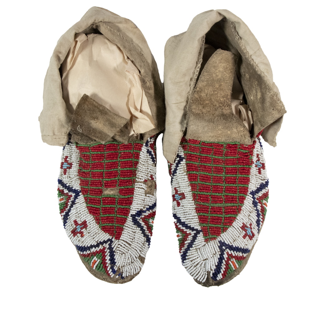 Appraisal: PR OF TH C SIOUX BEADED MOCCASINS Original rawhide soles