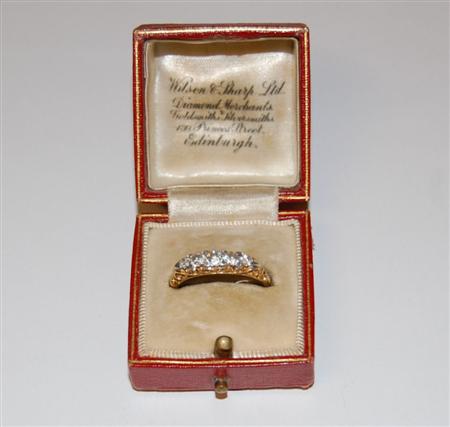 Appraisal: An ct gold mounted five-stone diamond ring claw set with