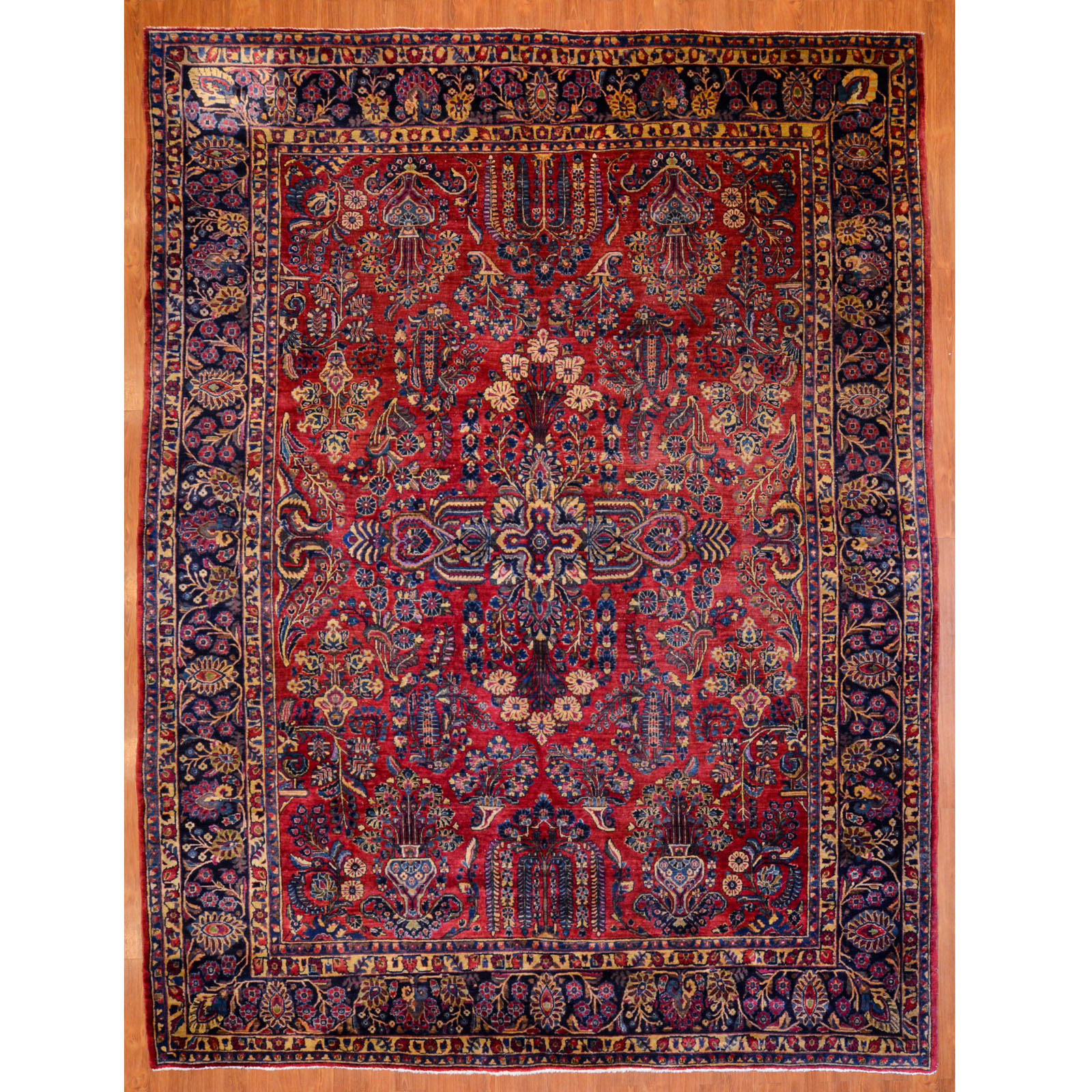 Appraisal: SEMI-ANTIQUE SAROUK RUG PERSIA X Second quarter- th century hand-knotted