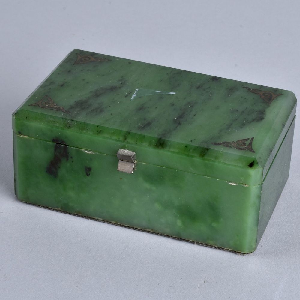 Appraisal: Jade Silver Box A Spinach Jade Hinged Box with Silver