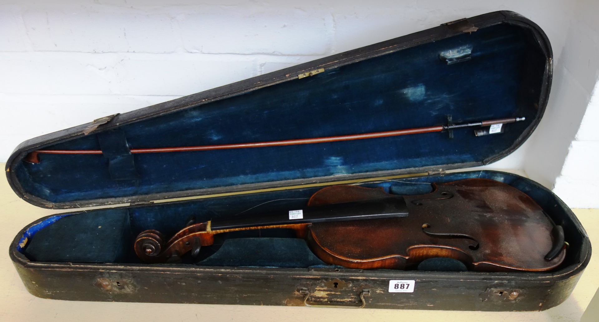 Appraisal: A violin circa lacking interior label measuring inches minus the