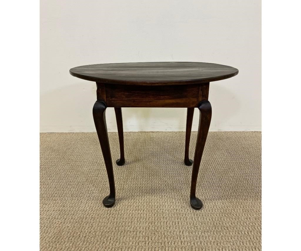 Appraisal: New England Queen Anne maple tavern table circa having an