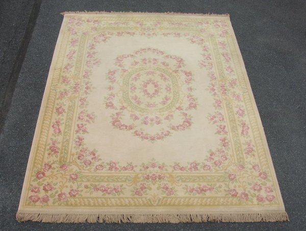 Appraisal: DESCRIPTION Karastan room size rug Aubusson with label MEASUREMENTS '