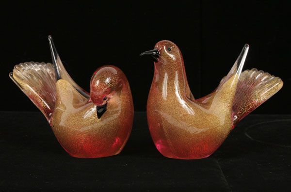 Appraisal: A pair of vintage Murano art glass doves H Very