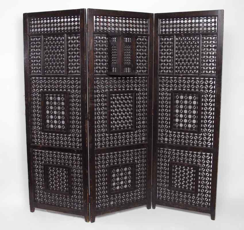 Appraisal: MASHRABIYA OTTOMAN PANEL FLOOR SCREEN Center section with recessed alter