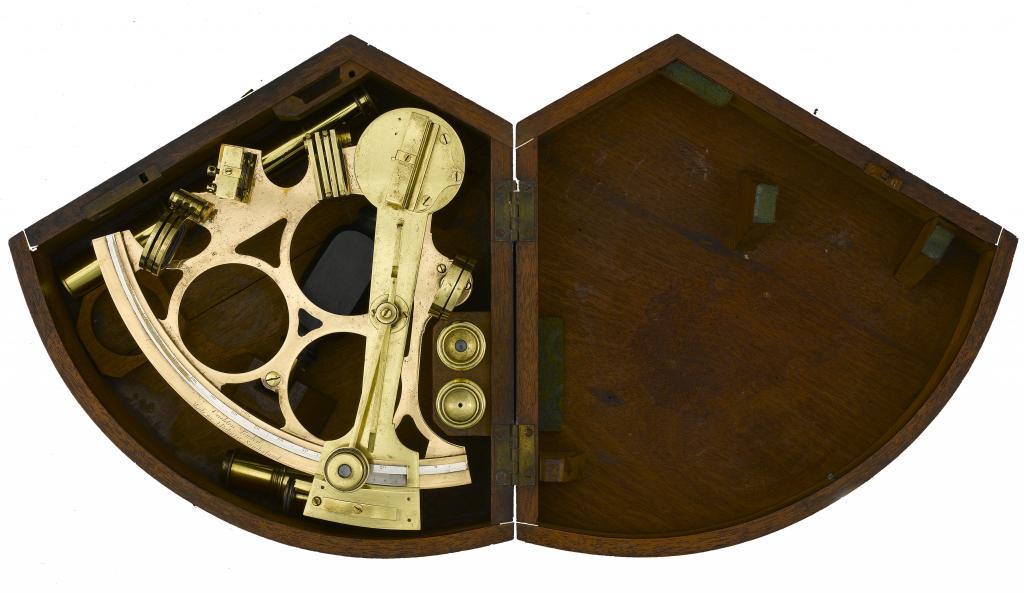 Appraisal: A VICTORIAN BRASS SEXTANT the three hole frame with engraved