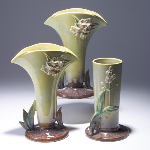 Appraisal: Three ROSEVILLE yellow Wincraft vases to include a pair of