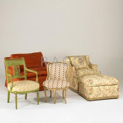 Appraisal: TRADITIONAL UPHOLSTERED FURNITURE Five pieces th c love seat with