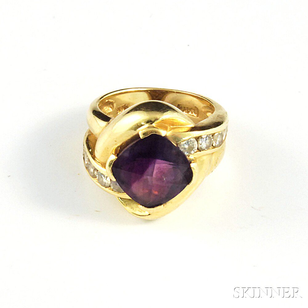 Appraisal: kt Gold Amethyst and Diamond Ring composed of two joined