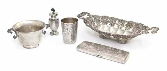 Appraisal: A Collection of Continental Silver Articles comprising a Hamburg repousse