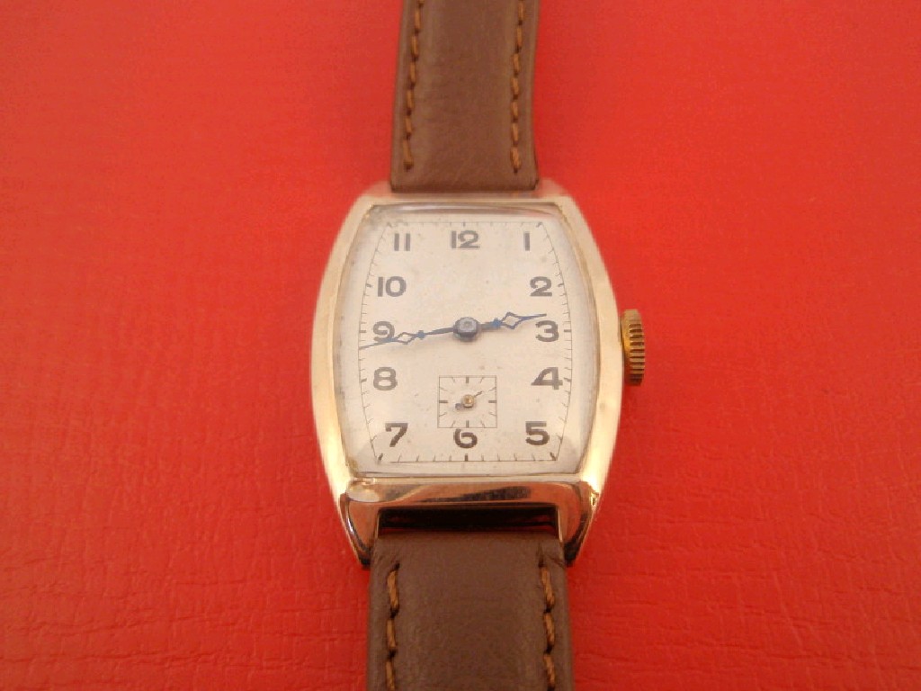 Appraisal: A gentleman's c 's 's rectangular head wristwatch