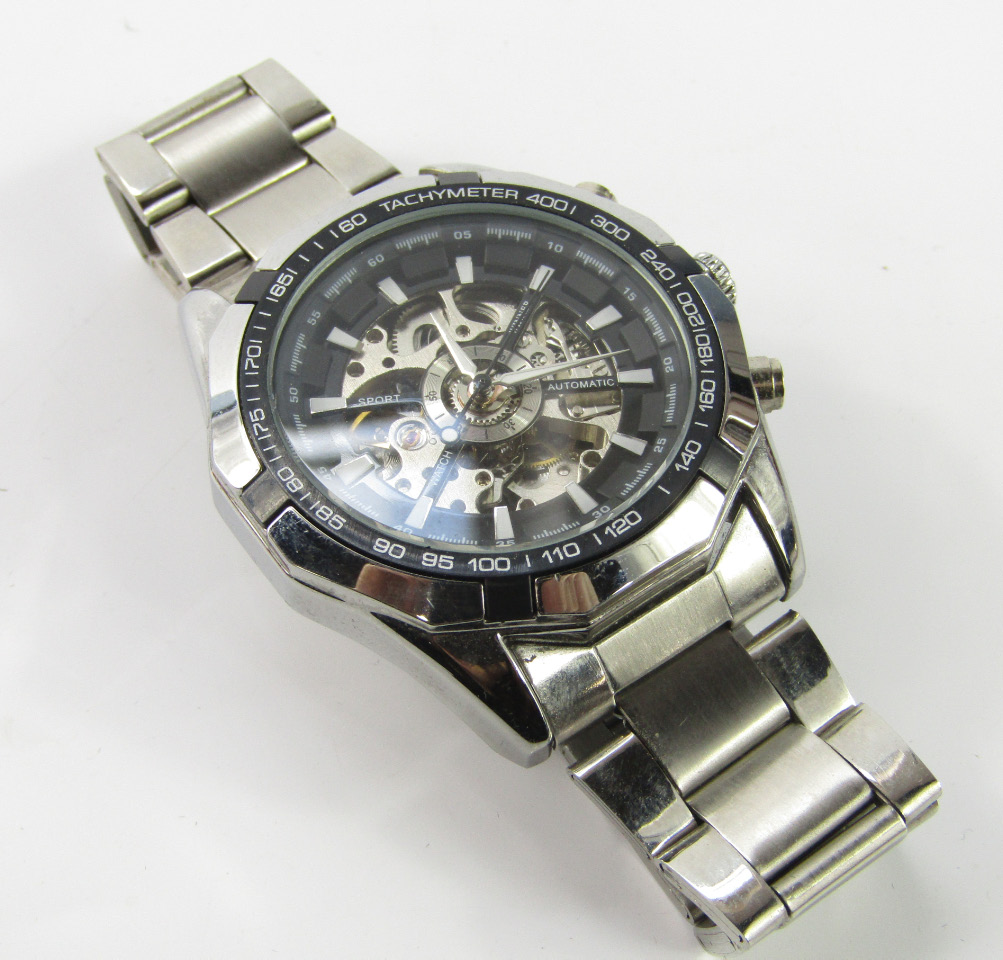 Appraisal: A gentleman's stainless steel cased chronograph wristwatch unnamed dial with