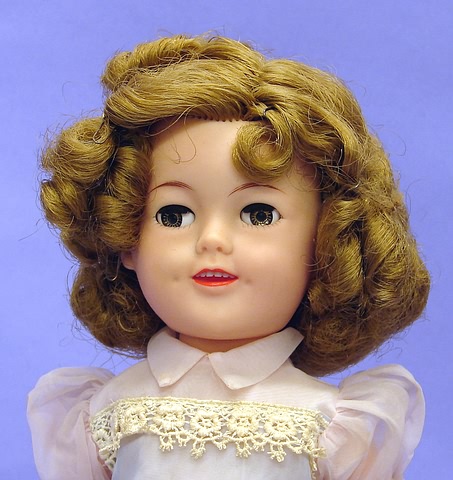 Appraisal: Vinyl Ideal doll Original box No blue Part of end