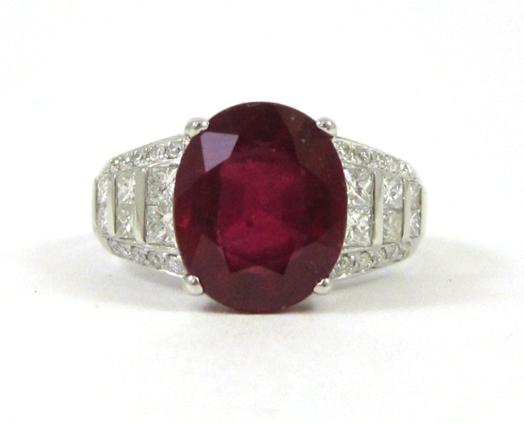 Appraisal: RUBY DIAMOND AND FOURTEEN KARAT GOLD RING The white gold