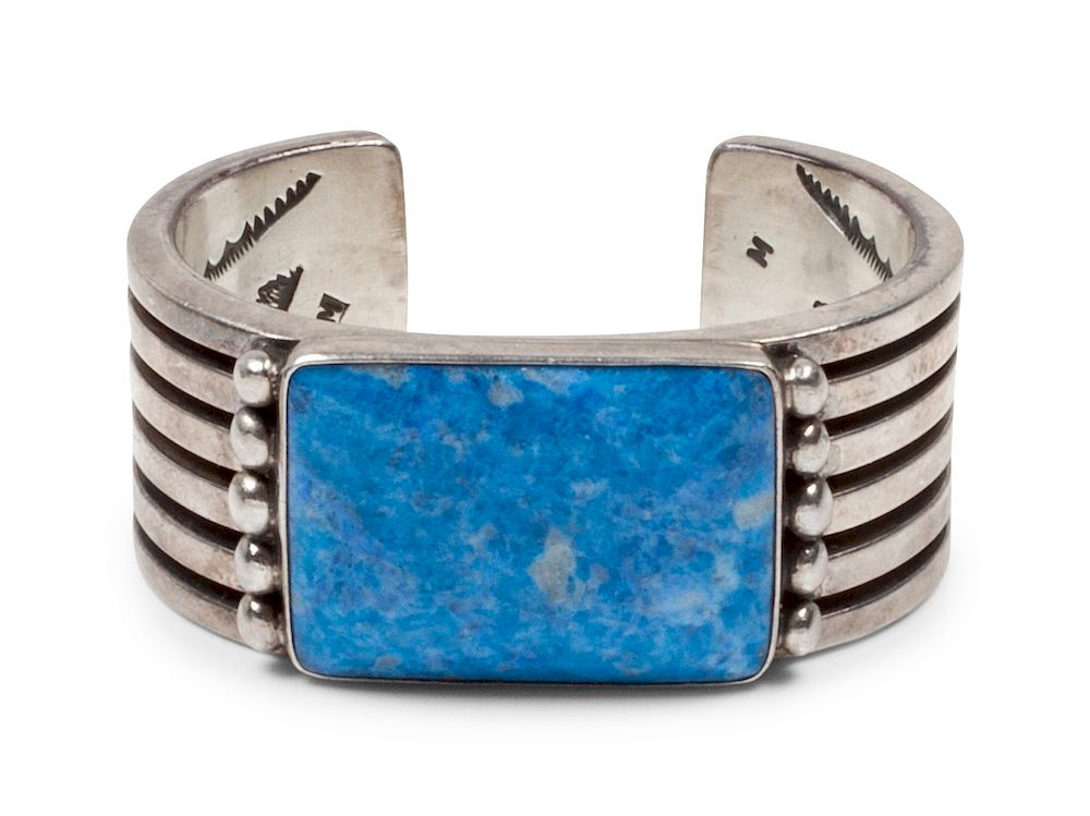 Appraisal: Orville Tsinnie Dine b Sterling silver cuff bracelet with Lapis