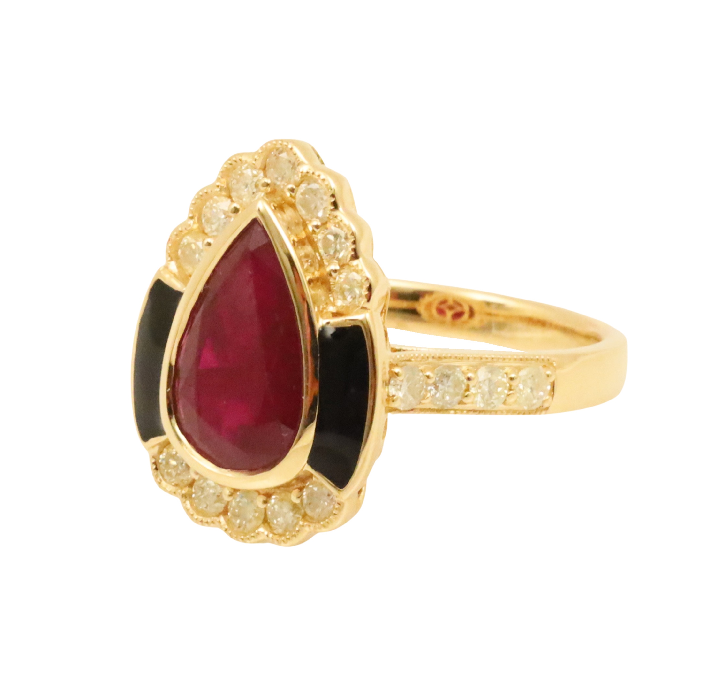 Appraisal: K yellow gold ruby and diamond ring having center GIA