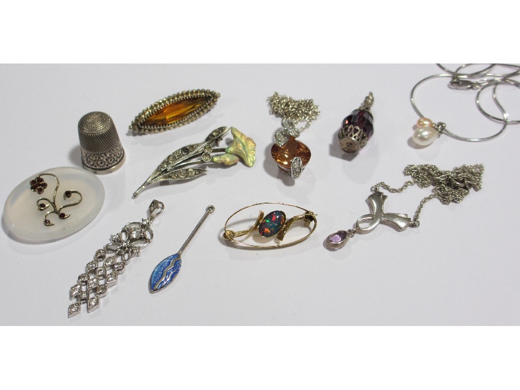 Appraisal: Lot comprising silver pendants silver thimble costume brooches etc