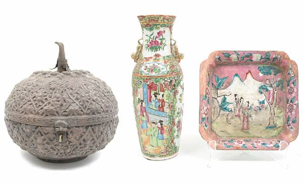 Appraisal: A group of decorative Asian items comprising a stacking box